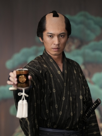 渥美格之進/荒井敦史